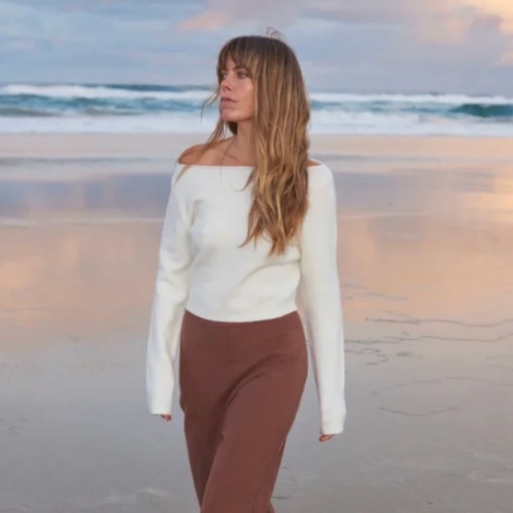 Rhythm Chloe Knit Top XS Cream Boat Neck Off-the-Shoulder Sweater Long Sleeves